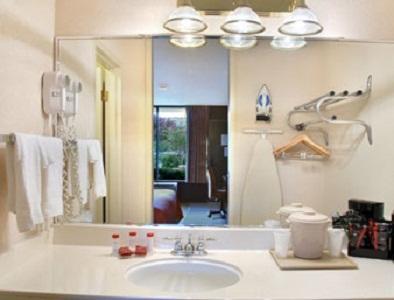 Baymont By Wyndham Paris Motel Phòng bức ảnh